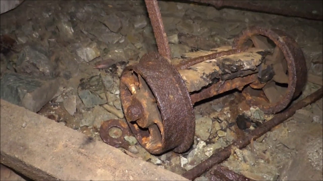 #159 The Dickson decline ends at a modern open pit Gold Mine!