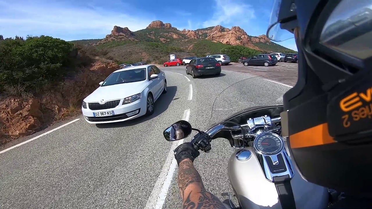 Balade Moto- Harley Sport Glide - Massif de l'Esterel - La corniche d'Or