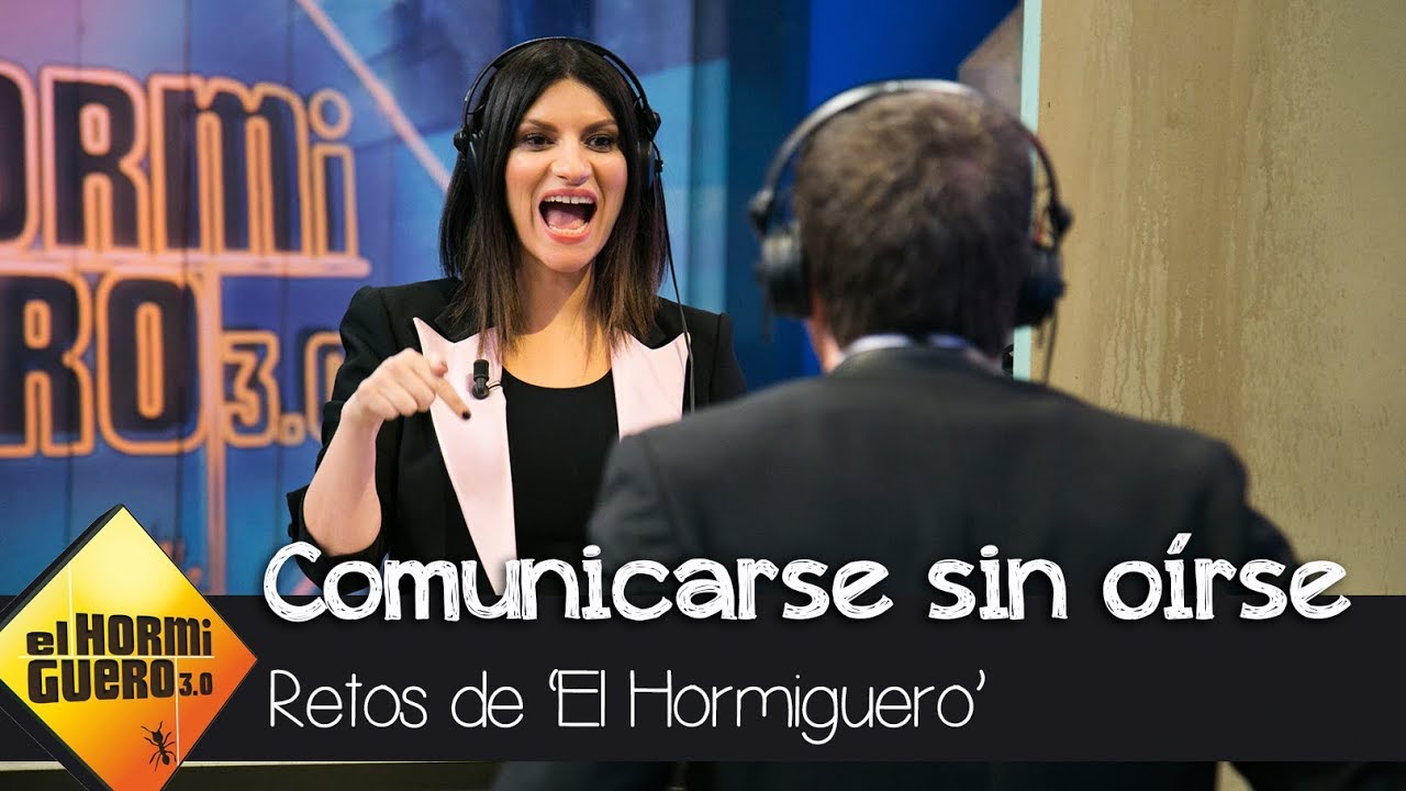 ¿Serán capaces Pablo Motos y Laura Pausini de comunicarse sin oírse? - El Hormiguero 3.0