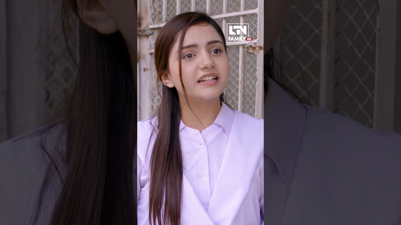 Ye Meri Api Ko Dukhan Nai Kholne Dey Rahe 