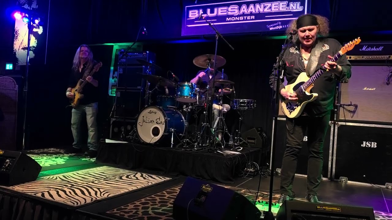 Julian Sas band 