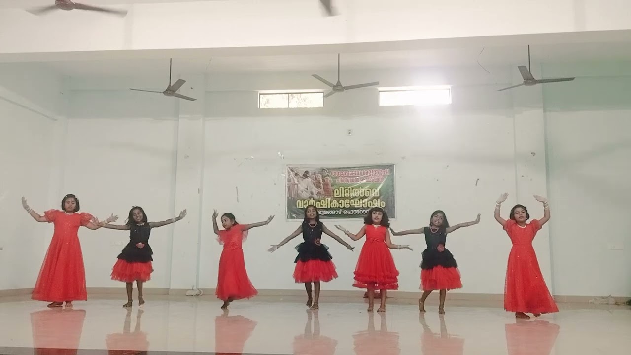 Kochu thresya punyavathi # group dance #Rithu 🖤♥️🖤♥️