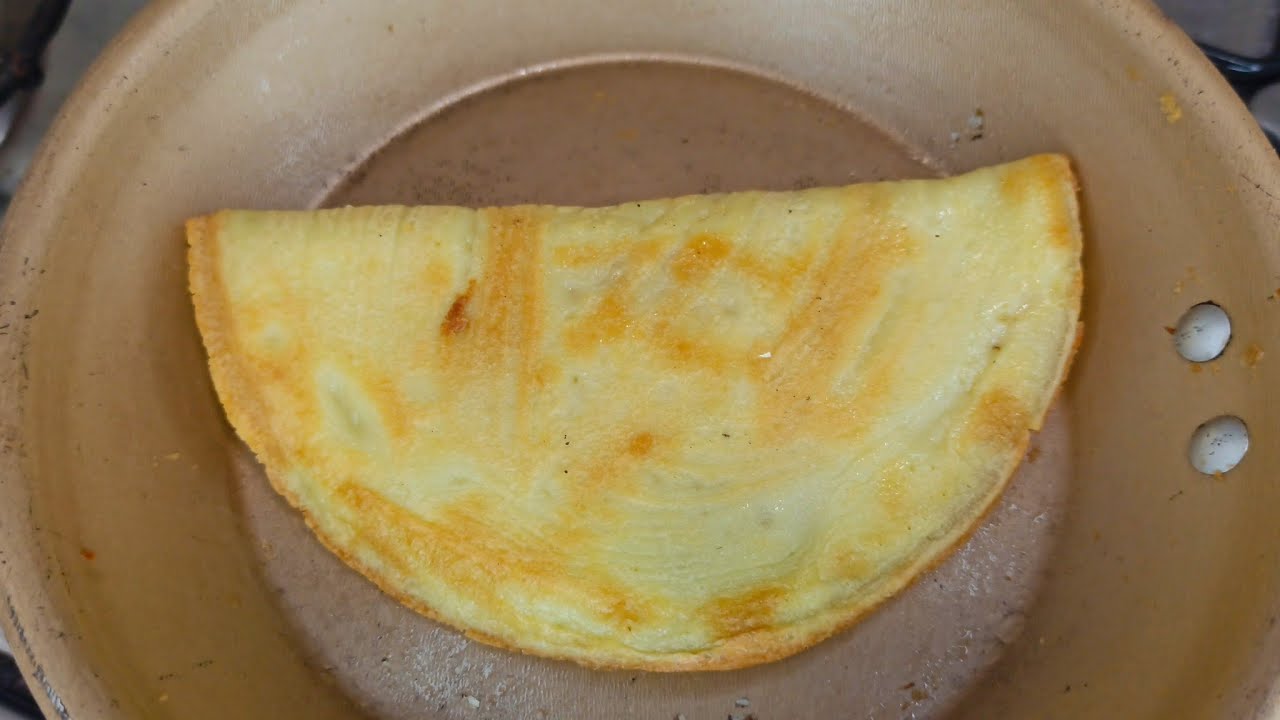 PASTEL DE TAPIOCA DE FRIGIDEIRA COM APENAS 3 INGREDIENTES EM 5 MINUTOS PARA O CAFÉ DA MANHÃ 