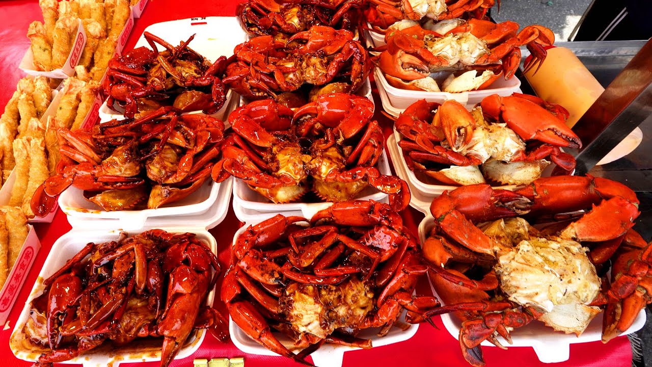 Ipoh's Largest Night Market At First Garden Pasar Malam Tour - Malaysia Street Food