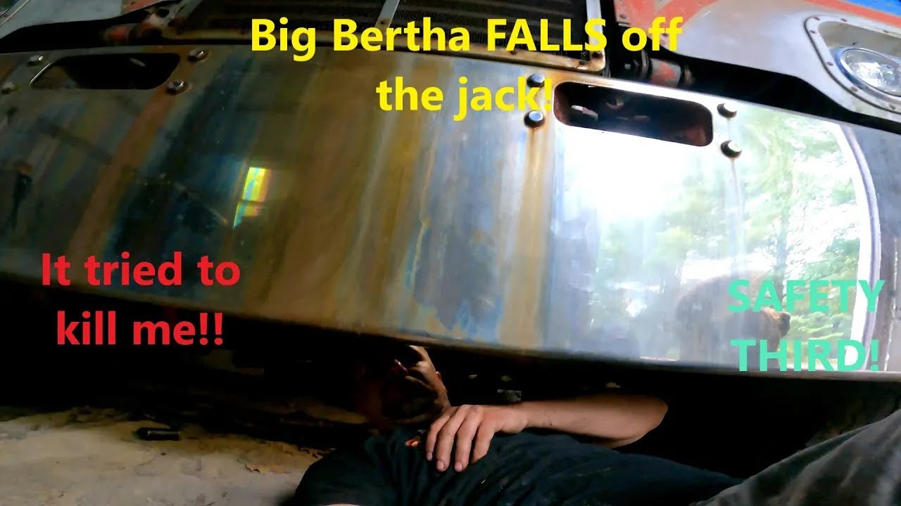 12v71 Detroit Diesel Powered 1973 Peterbilt 352 - Episode 24 - Bertha's Revenge