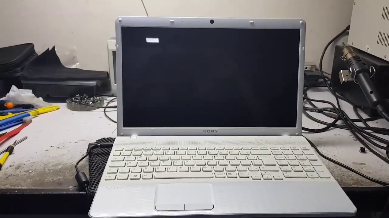 Sony vaio vpceh mbx-247 nao liga e falha no vcore resolvido.