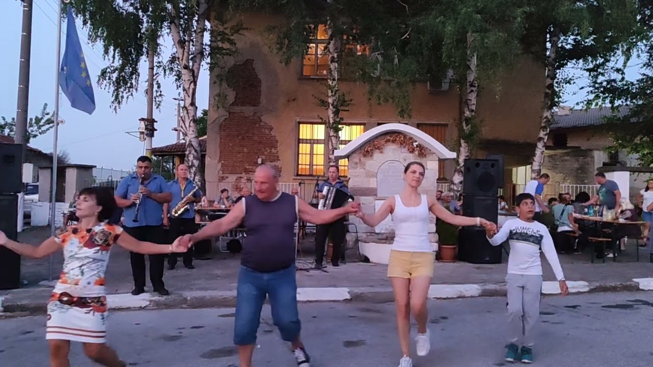 Събор в с. Горнослав, обл. Пловдив - орк. Чановете - част 1