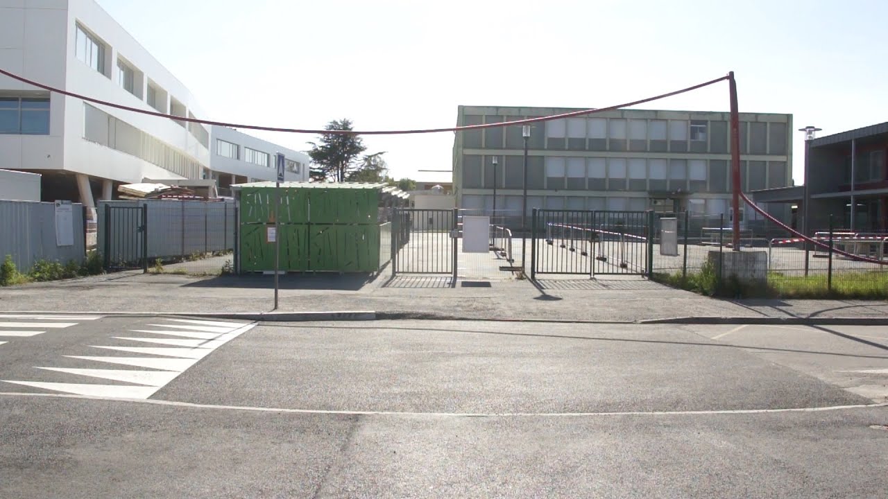 Après-confinement, travaux, micro-trottoir au collège Paul Doumer, Nort-sur-Erdre, Loire-Atlantique