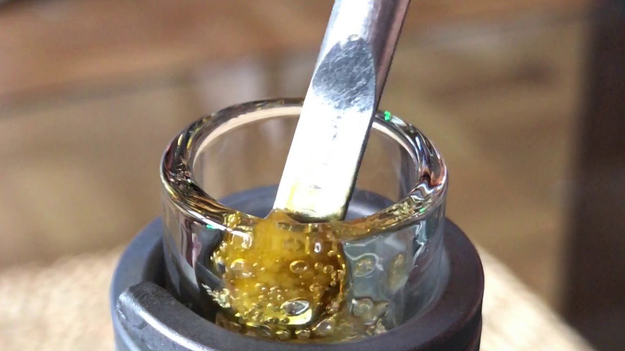 Dabs of terpy lemon haze sugar wax the best e-nail kit in the world! Grab your enail at DabFarm.com!