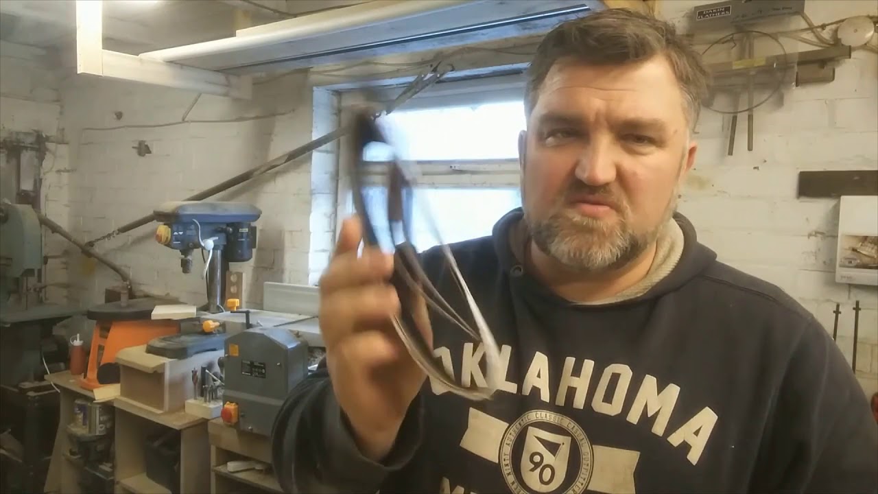 Skip's tips  Hand sanding in tight spaces