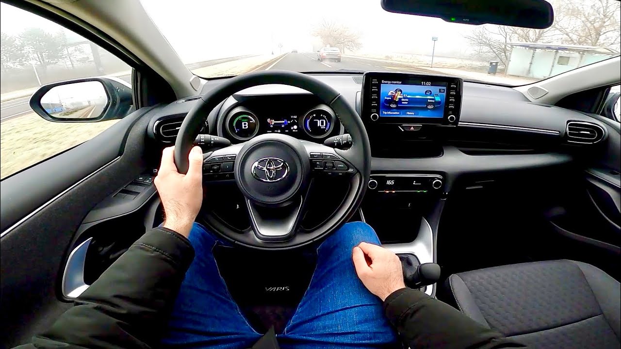 Новый TOYOTA YARIS Hybrid 2021 - тест-драйв и ПОЛНЫЙ ОБЗОР (116 л.с.)