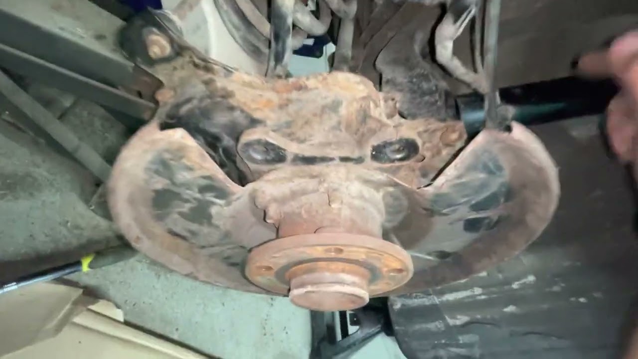 2008 Volvo XC70 trailing arm bushing(rear end squeak) no special tools needed