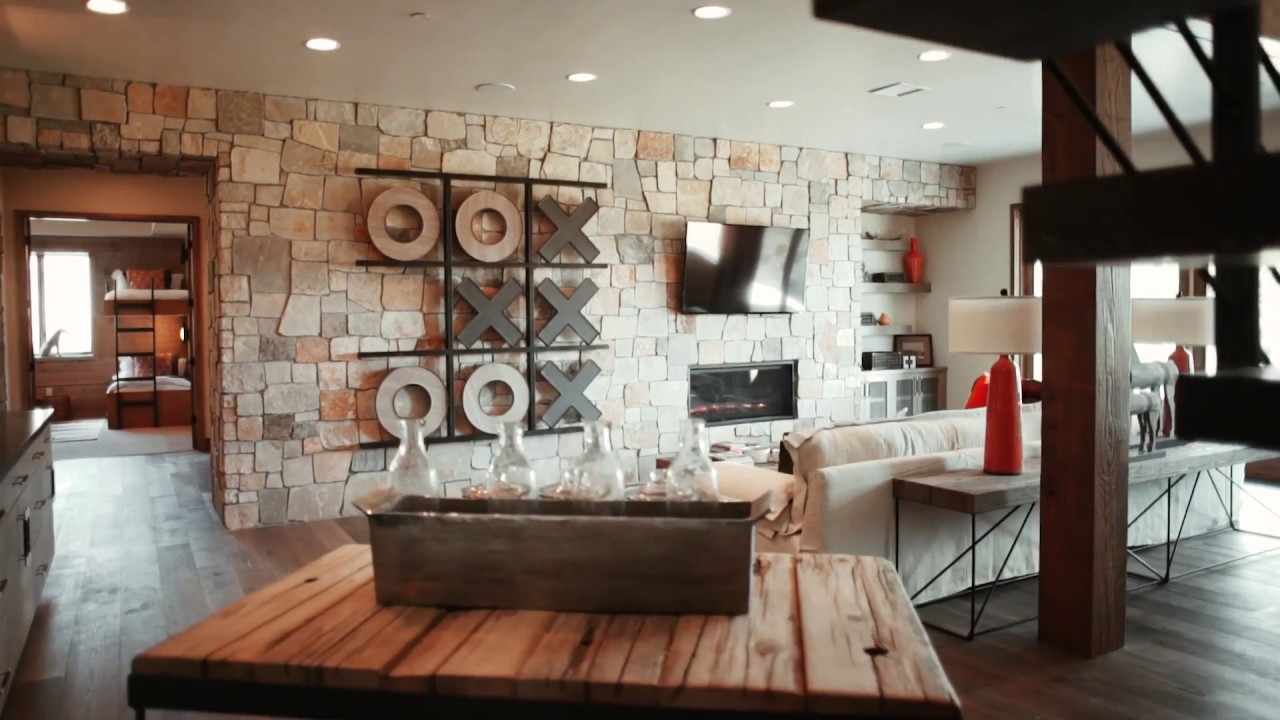 Large Vacation Home With Secret Passage  - Smooth Video Tour
