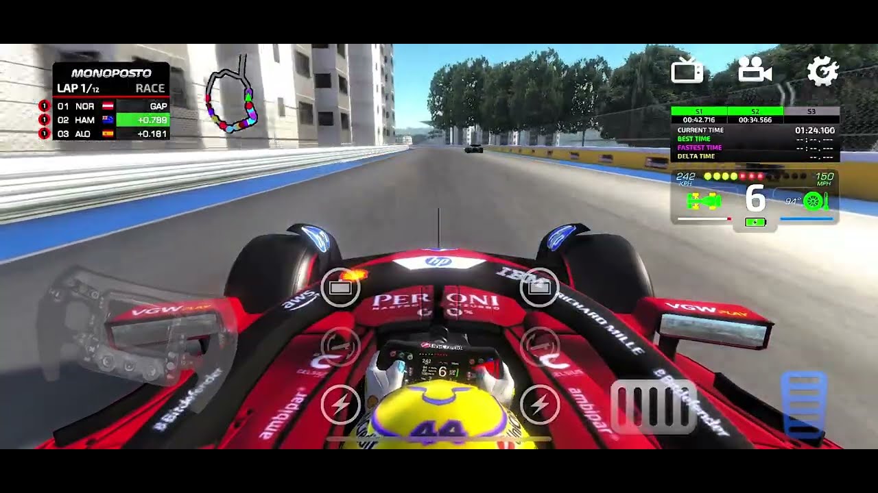 McLaren vs Ferrari Azerbaijan  Circuit  Monoposto 2025