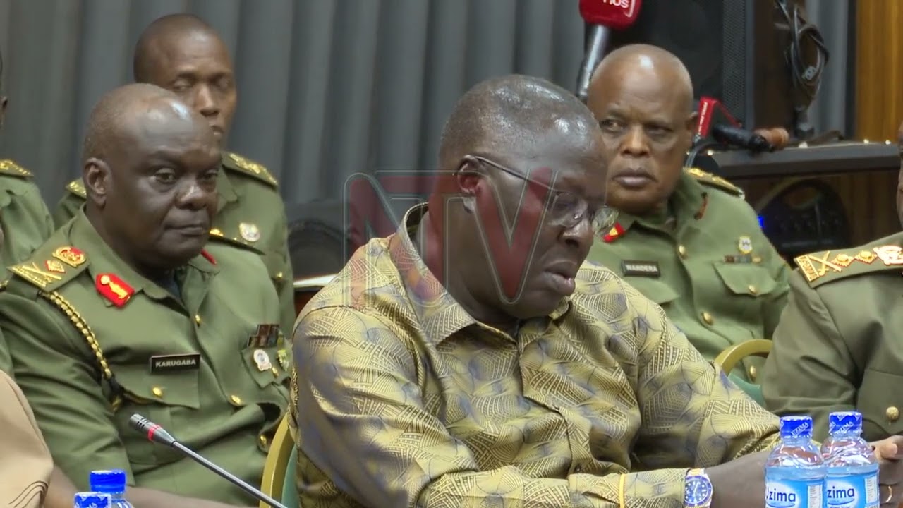 Abakulu mu magye bagobeddwa mu kakiiko k’ebyokwerinda