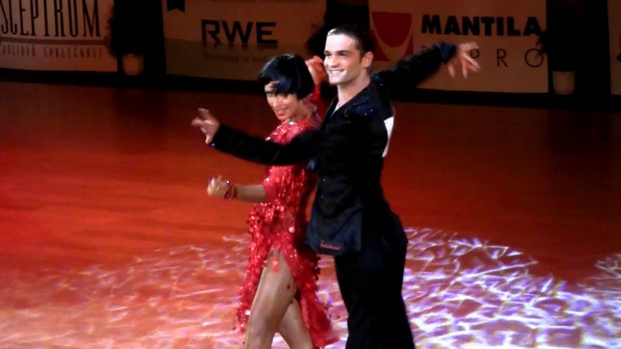 Nino Langella - Kristina Moshenskaya, Brno Open 2012, WDSF int. open latin, final - solo rumba