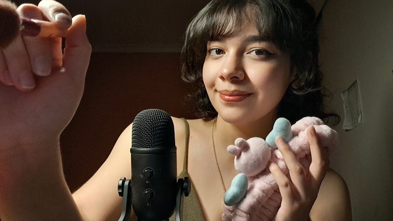 tu amiga te maquilla para la fiesta de fin de año 🥳 [asmr roleplay] 💤