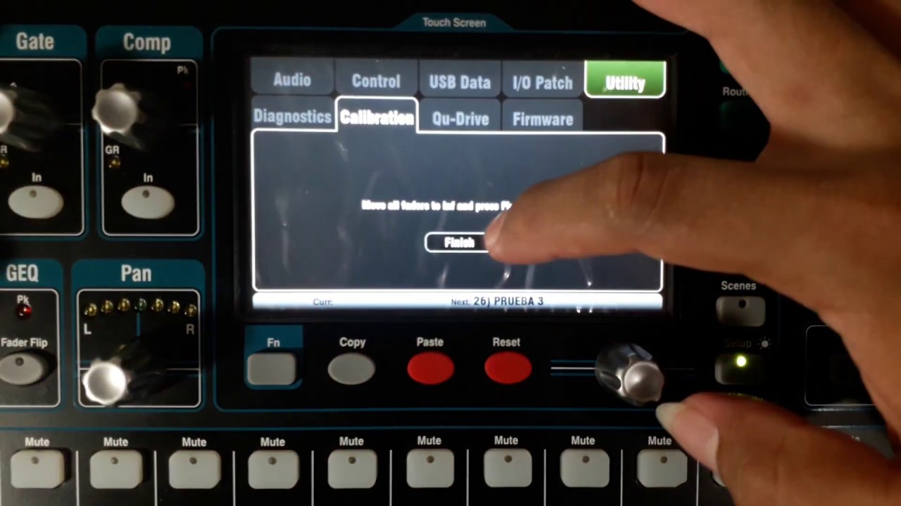 CONSOLA ALLEN HEATH Q-16 Tutorial #7 (CALIBRACION DE FADERS Y TOUCH SCREEN)