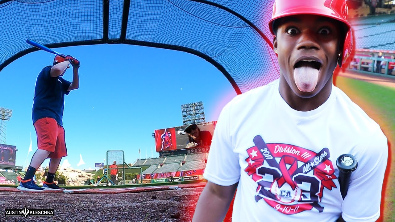 SOFTBALL CREW GOES TO MLB TRYOUTS! | Kleschka Vlogs