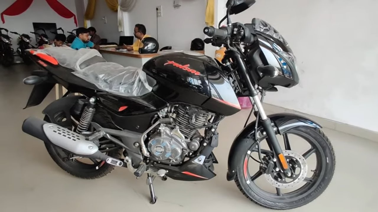 2021 Bajaj Pulsar 125 Split Seat Complete & Honest Review with On Road Price | Pulsar 125 Black Red