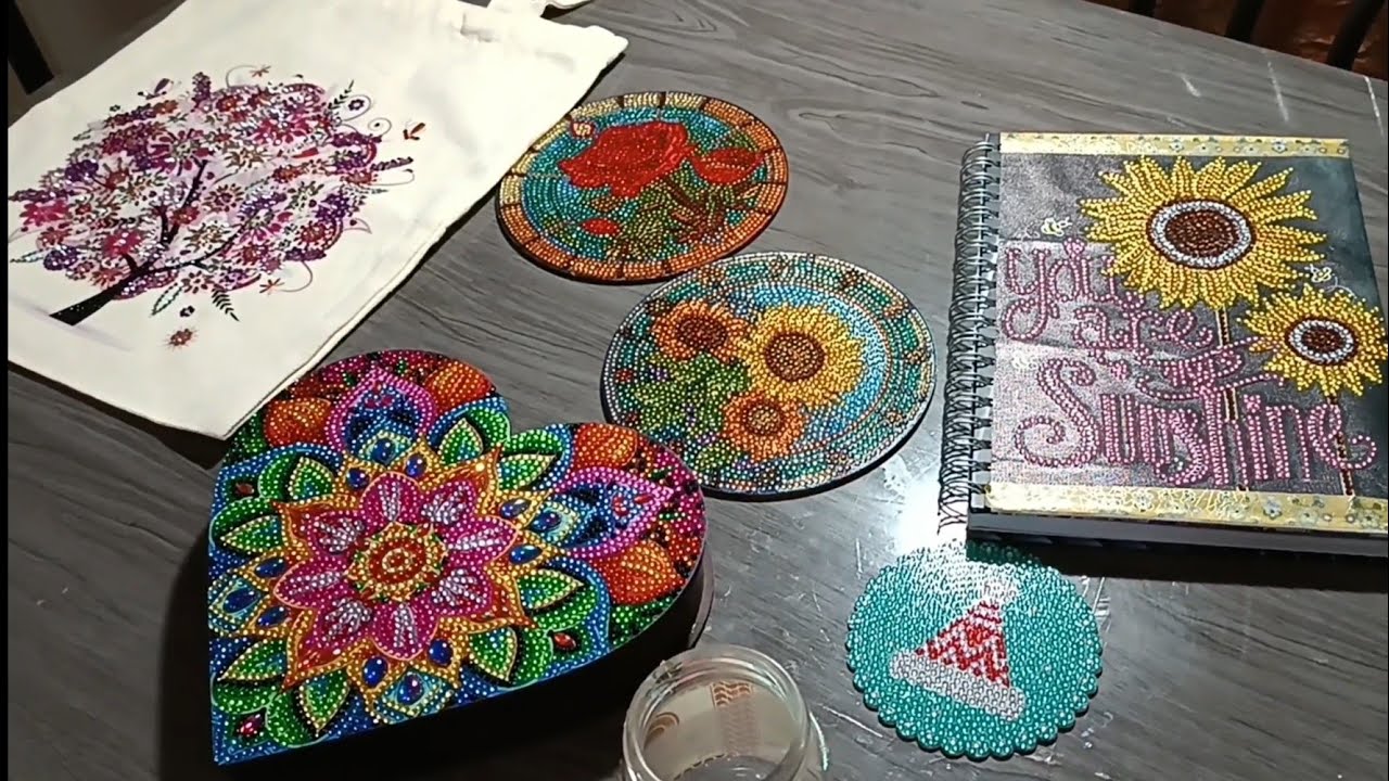 Finalizando pintura diamante com goma laca