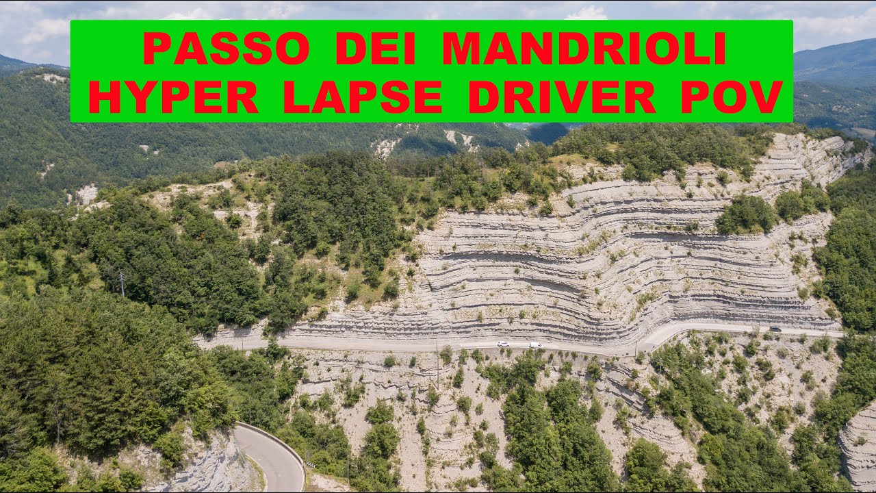 PASSO DEI MANDRIOLI. HYPERLAPSE DISCESA VERSO BAGNO DI ROMAGNA - FORLI' CESENA. DRIVER POV - GOPRO
