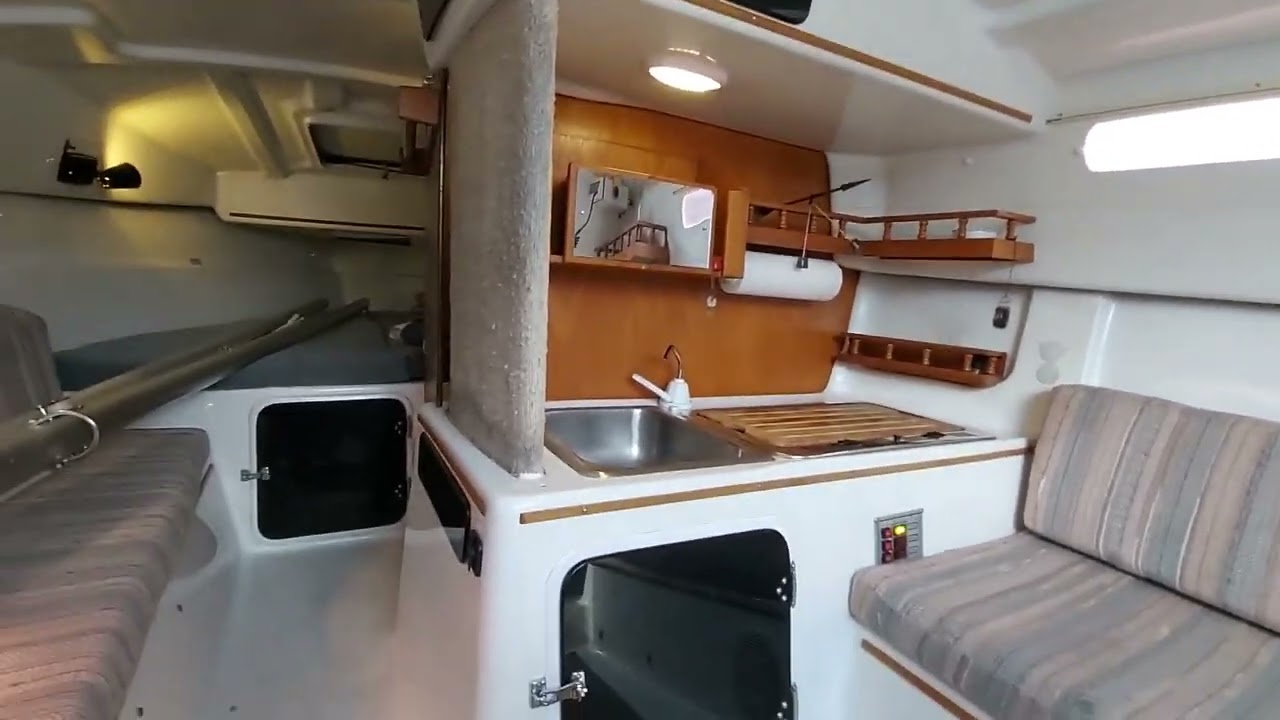 1989 Macgregor 26D Interior tour