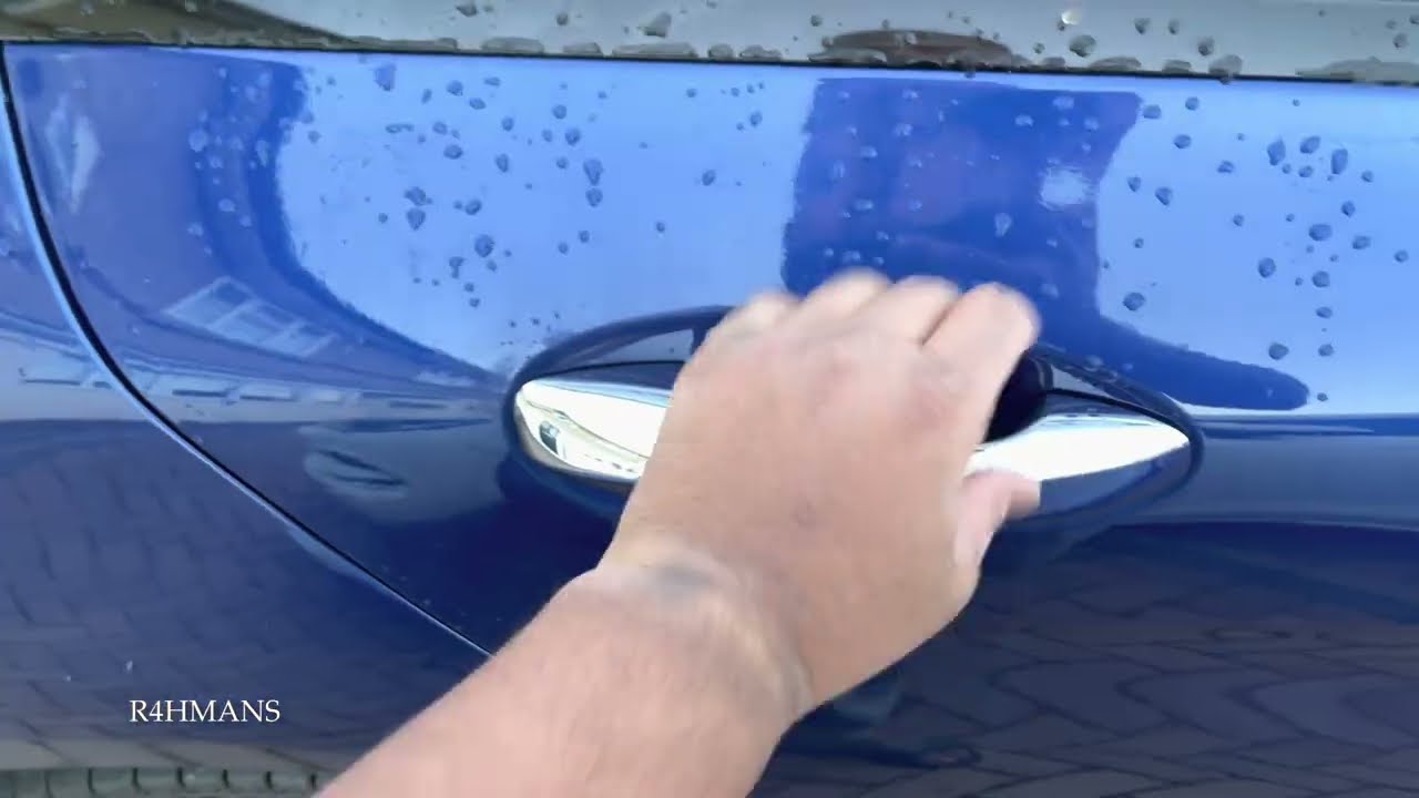 Снять дверную ручку Mercedes C-класса и AMG со стороны пассажира