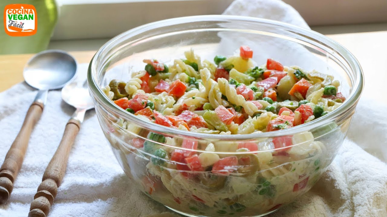 Para días de calor, ensalada de pasta con verduras.