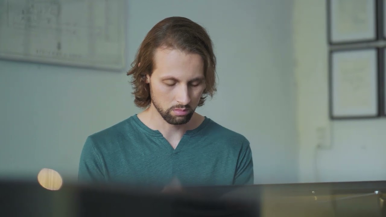 Piano sous les platanes : Saison 1 - E6 Gabriel Stern Liszt : Bagatelle sans tonalité