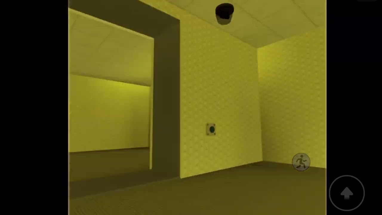 How to unlock “Portal Escape”  and “Vault” badge in Roblox Backrooms (Red Panda Industries)