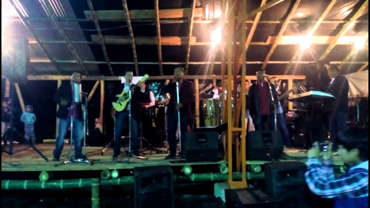 AGONIA DE AMOR (en vivo)...  LA FIRMA 21