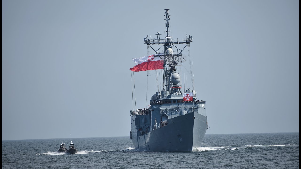 Parada Morska 2025. Okręty Marynarki Wojennej w dniu Święta Wojska Polskiego