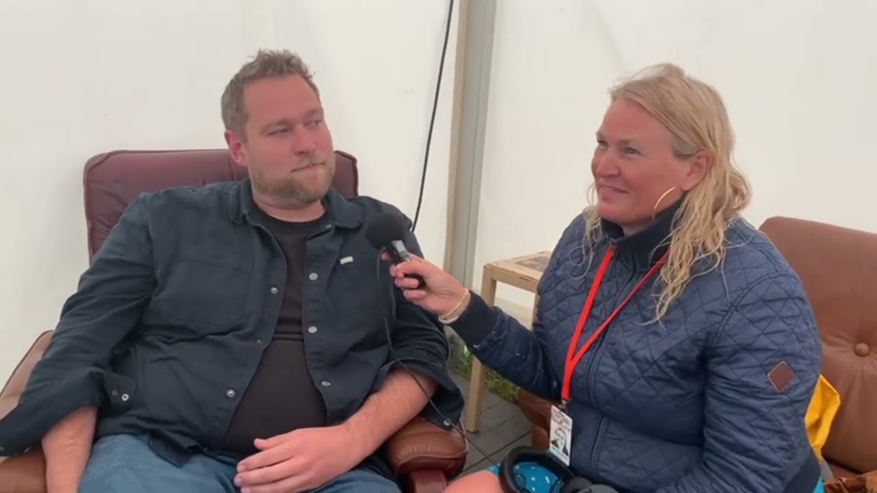Signe møder Martin Kanstrup på Samsø
