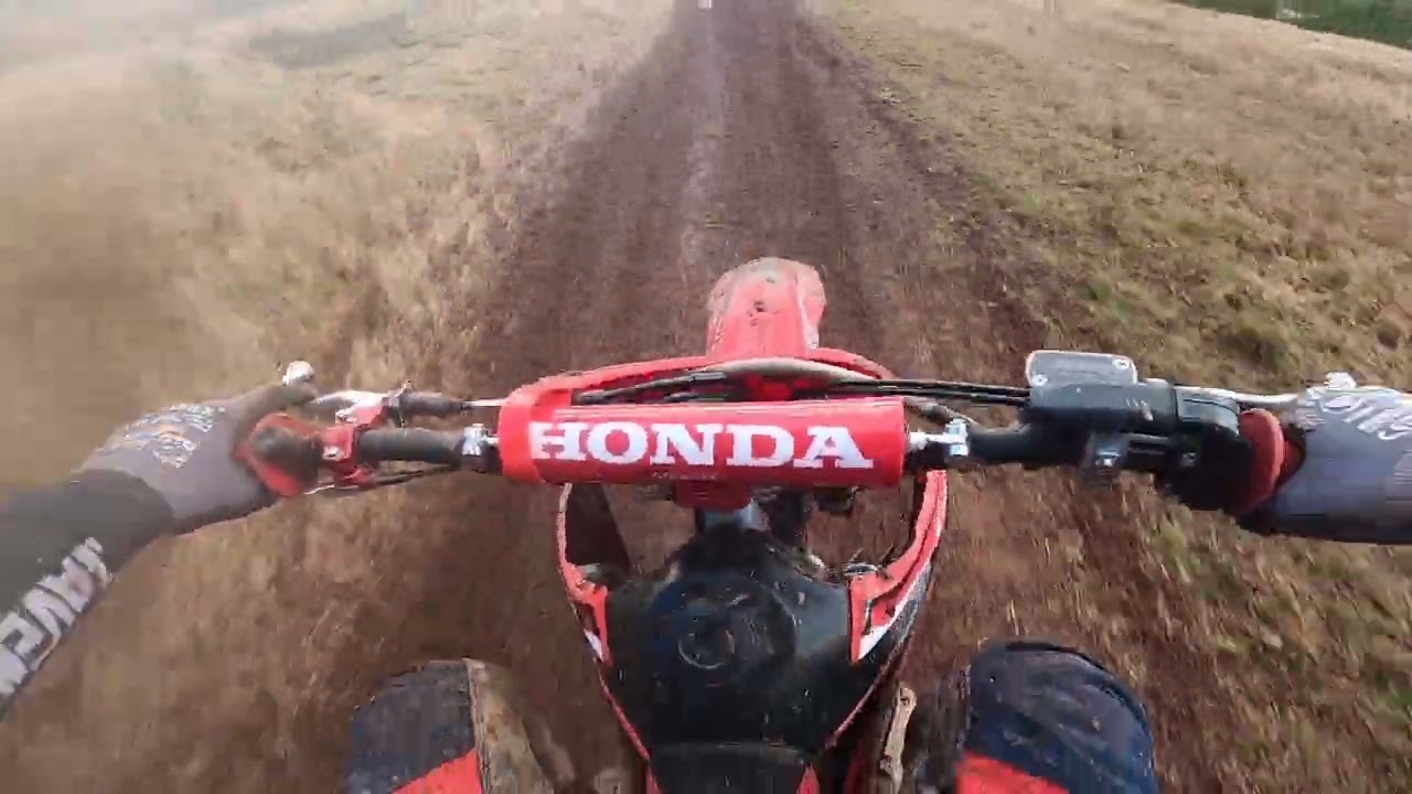 Całe okrążenie tor Mieroszów Honda Crf 150R