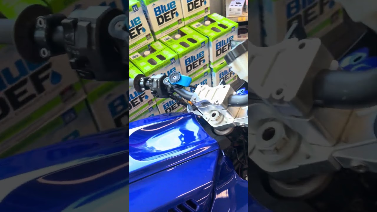 Straight Piped Yamaha R7, SC project exhaust