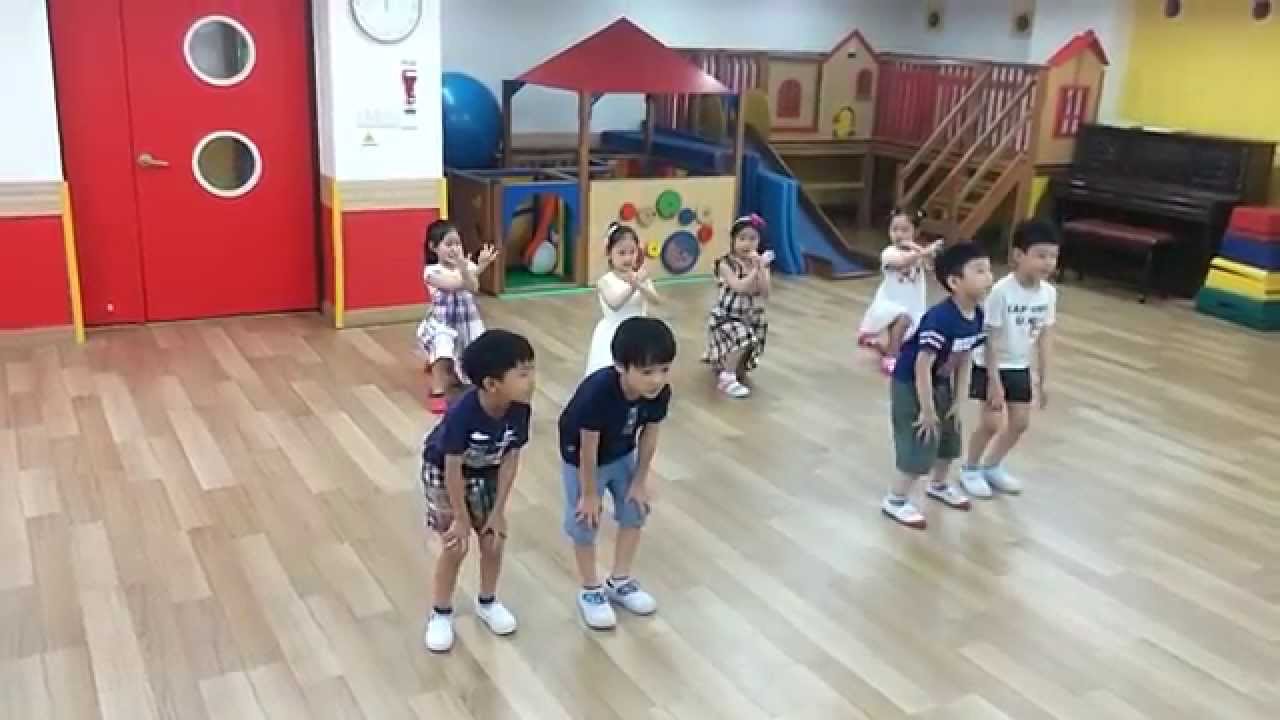 Korean Kinder Dance: High School Musical We're all in this Together