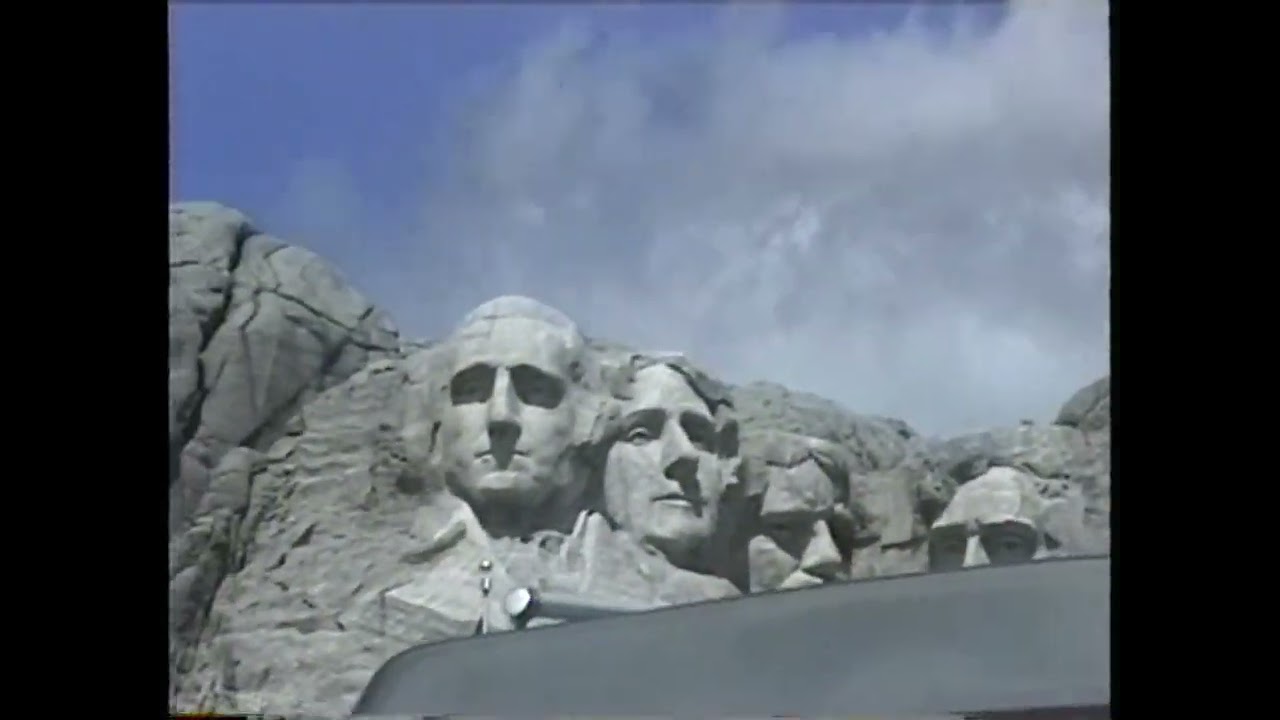 1999 08   Road Trip past Mt  Rushmore