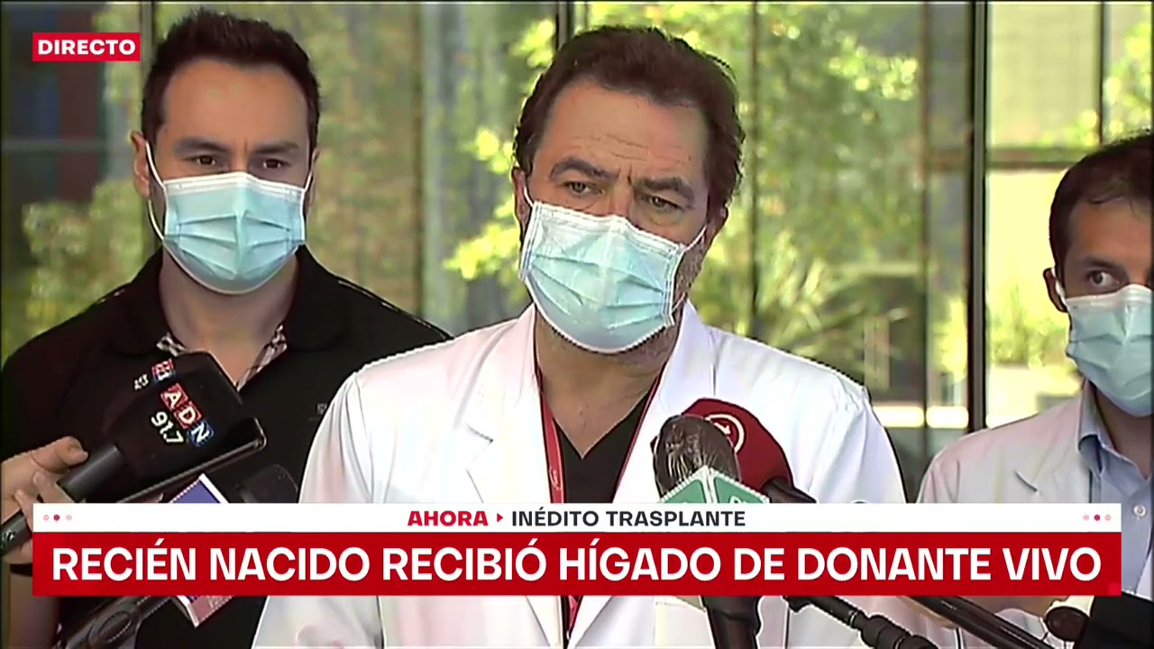 Inédito trasplante de hígado en Chile: bebé de sólo 43 días recibió órgano de su madre