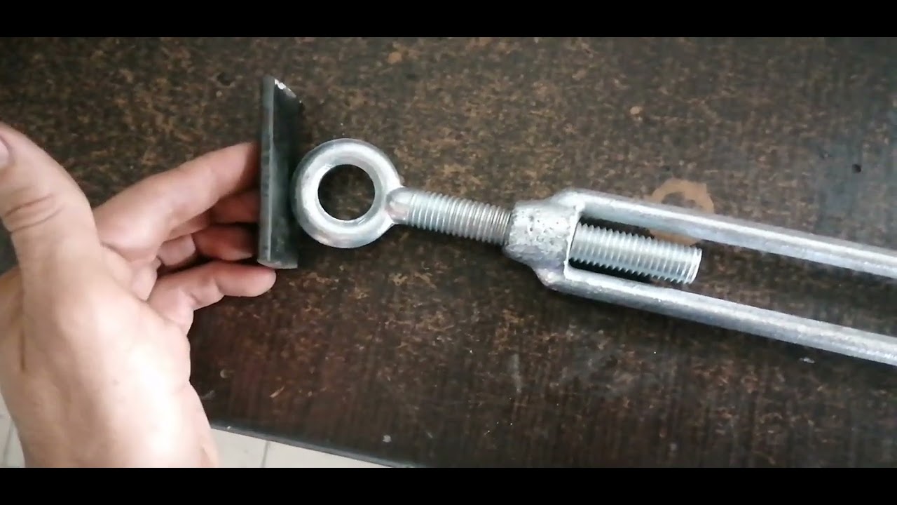 GATO CENTRAL PARA MOTO. gato casero para moto enduro fácil de hacer. 