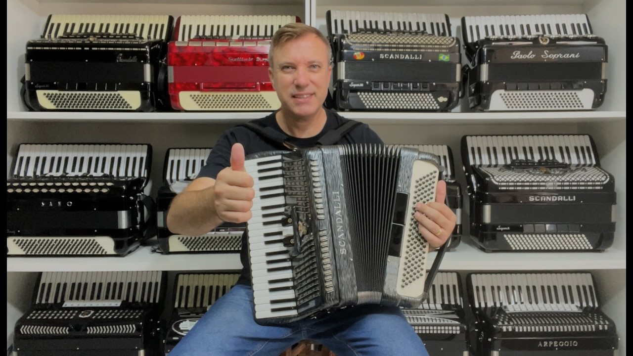 Acordeon Scandalli - Segunda de voz - 3/2 Registros - 7.9 kg - 41 cm