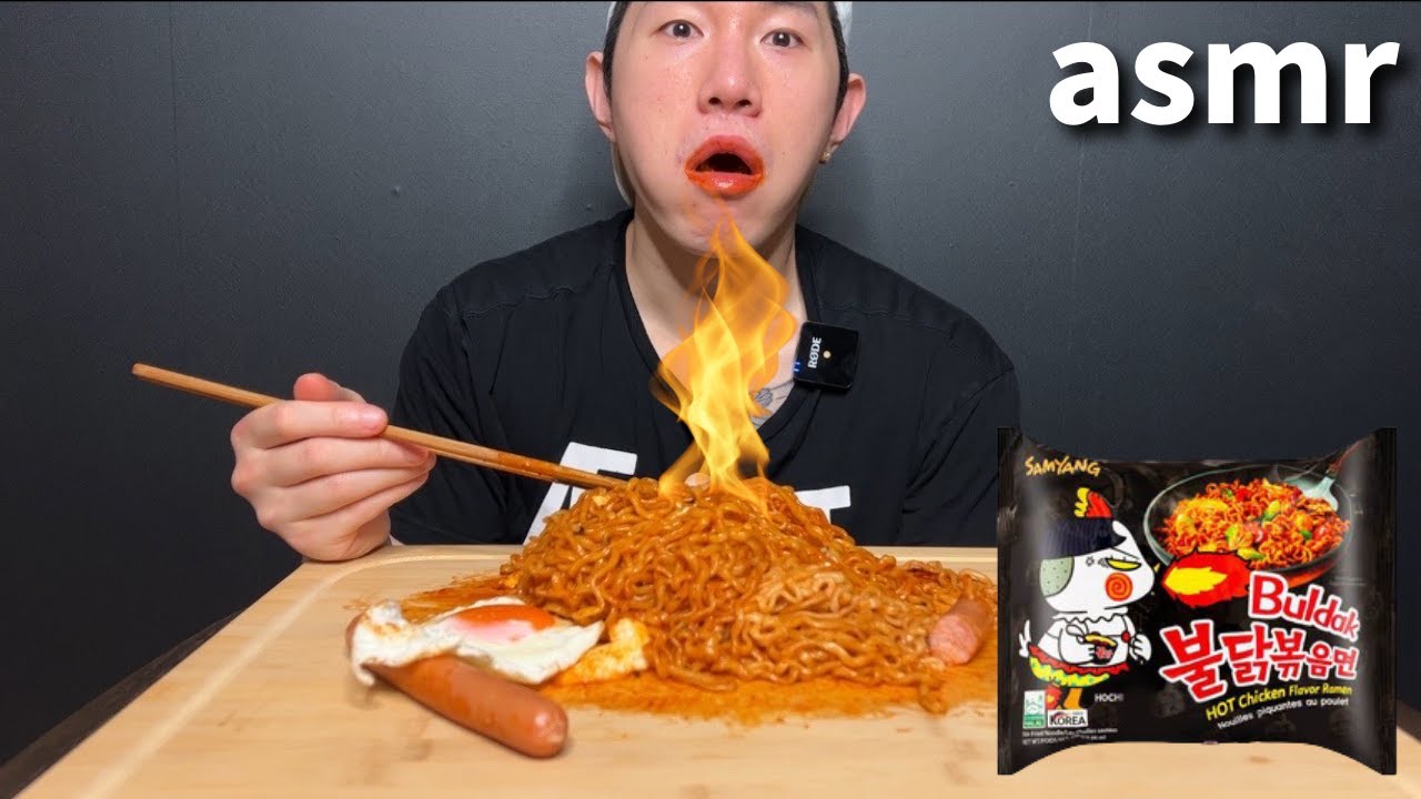 ASMR SPICY FIRE NOODIES MUKBANG challenge to eat spicy Very painful 超辣火雞麵吃播｜不吃辣挑戰吃火雞麵