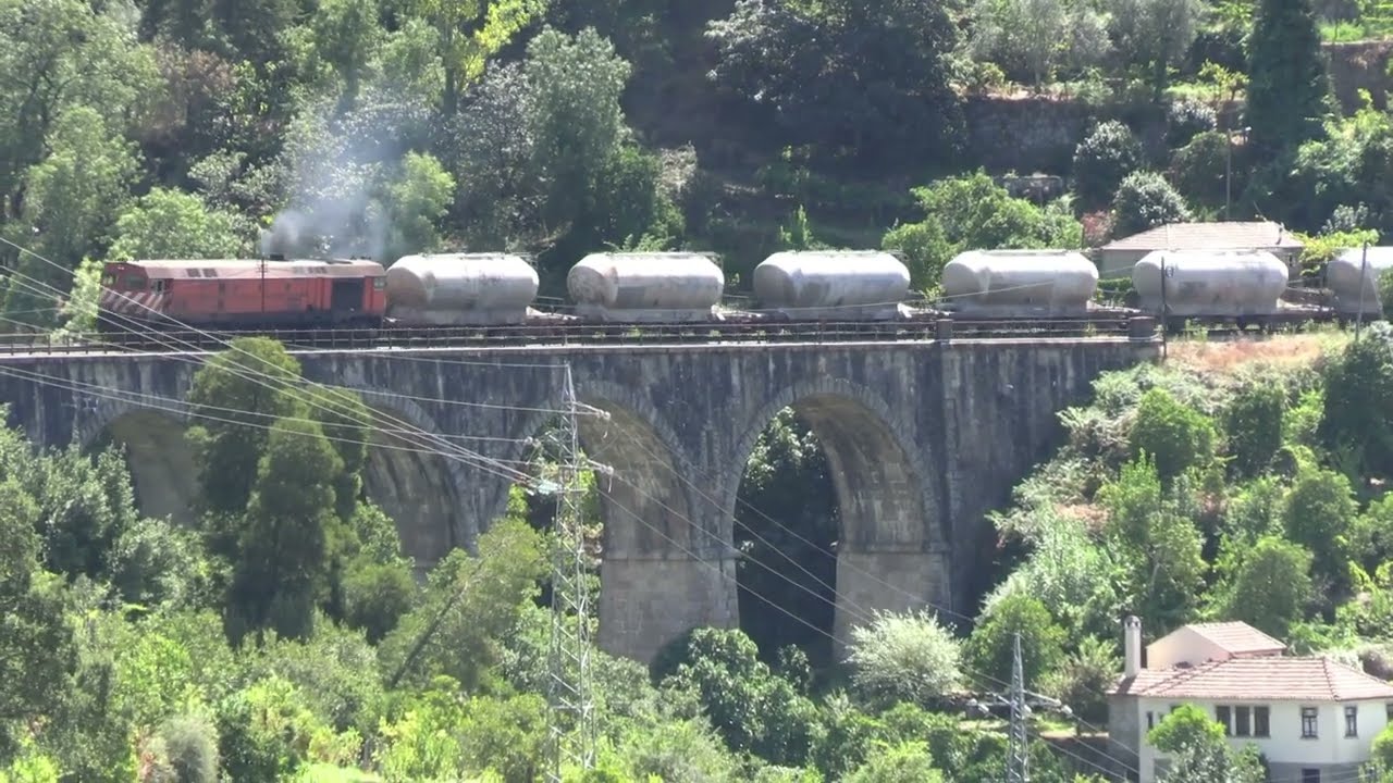 Perseguição ao cimenteiro do Godim com a Bombardier 1964 - Gaia e Linha do Douro - 25 Aug 2024