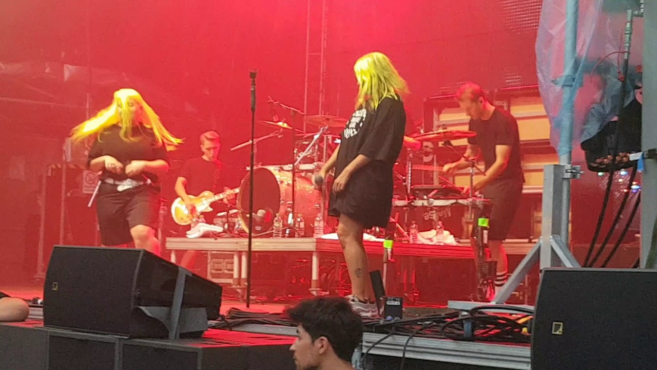 Alma live in Münster Bonfire feat Felix Jaehn 7.7.17
