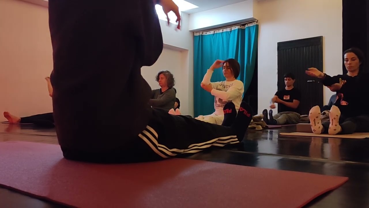 🔥 CURSO PROGRESIVO EN YOGA INTEGRAL - Clase 4 - asana, meditación completa ANTAR MOUNA / JAPA AJAPA