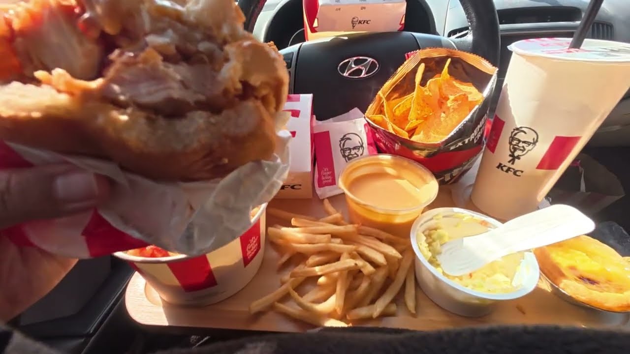 POV Car Mukbang | KFC Tower Burger, Fried Chicken, Chicken & Rice, Egg Tart, Doritos & Zero Coke