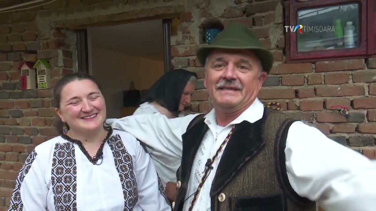 Zeamă de carne si placinți ca la Lăpușnicu Mare #SareaInBucate @TVRTM