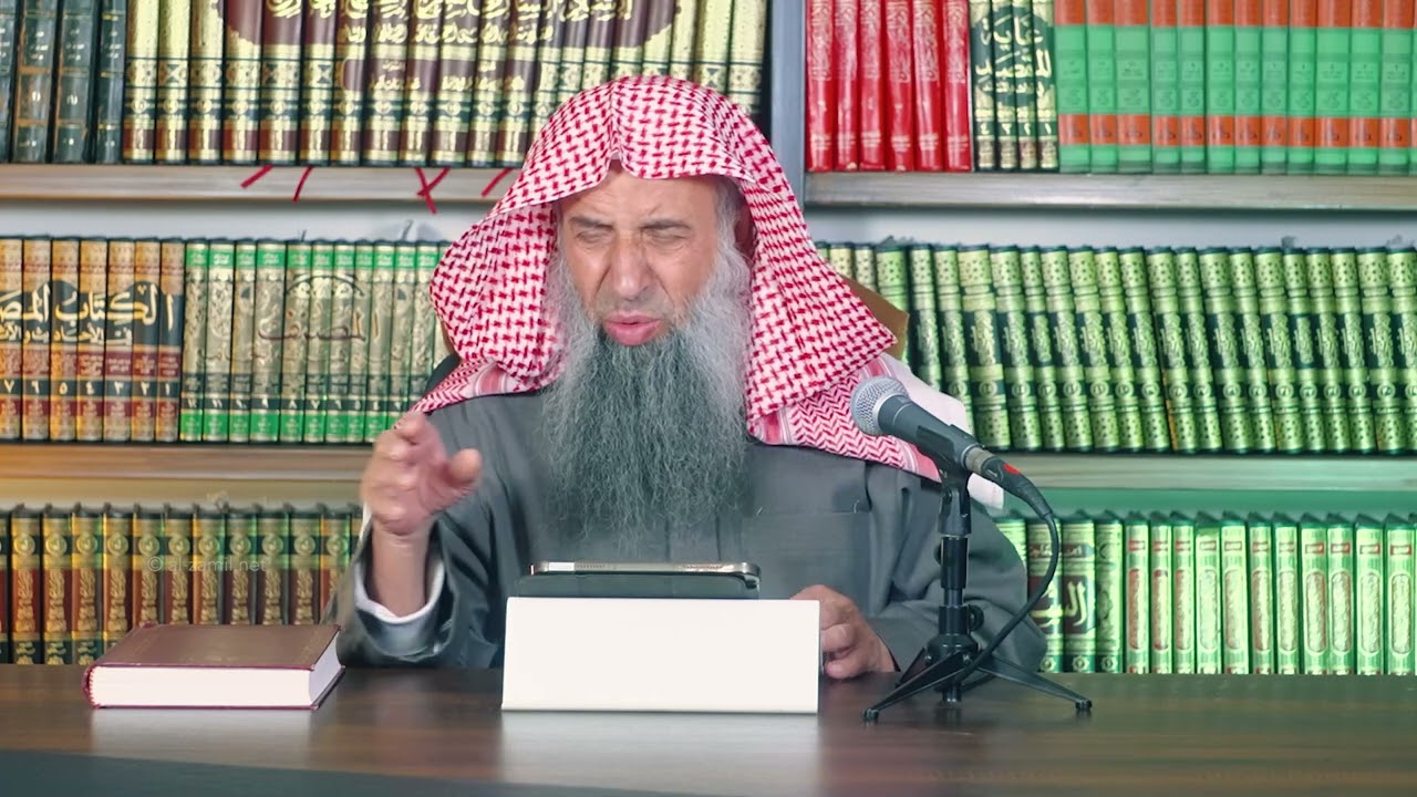 ما حكم أمر الأب ابنه بالصلاة دون وضوء خشية أن يكرهها بسبب البرد؟