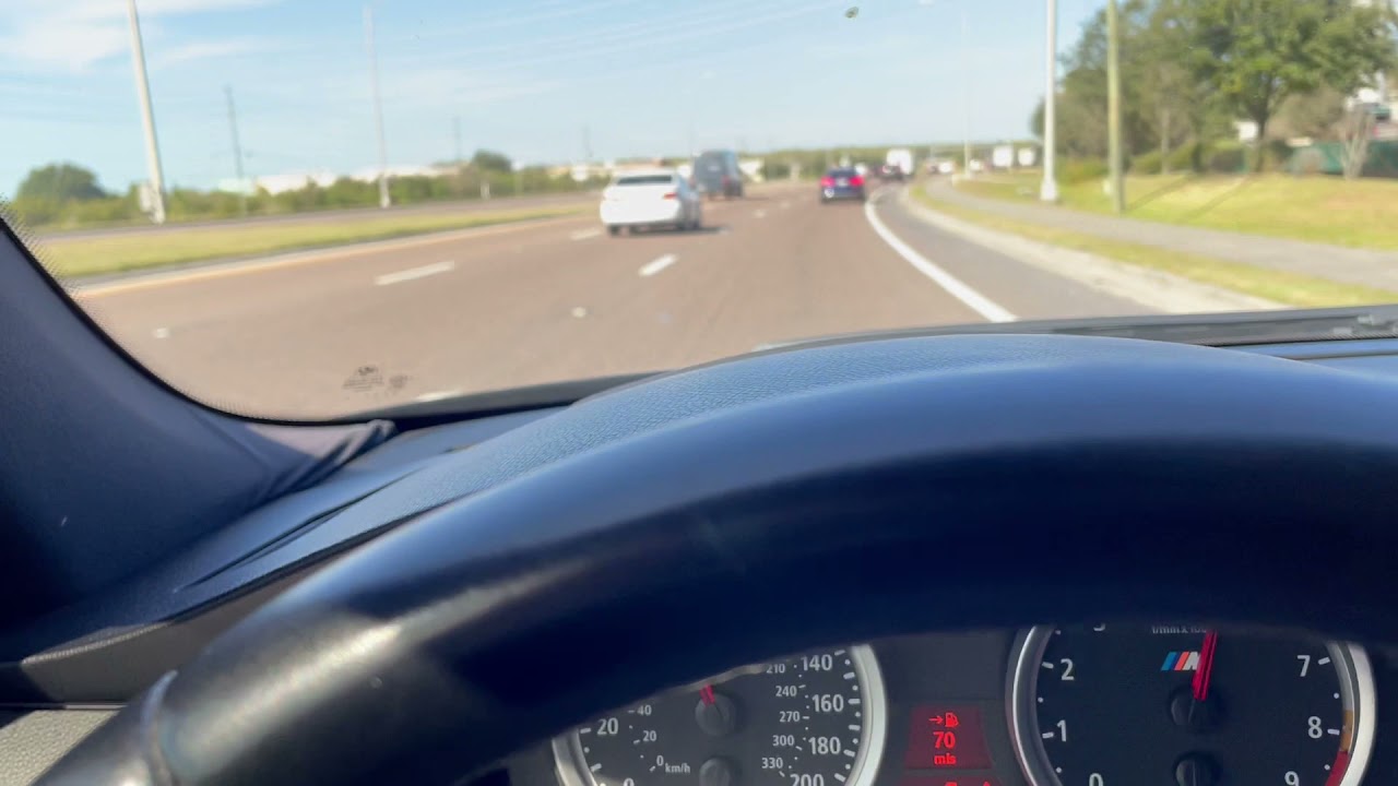 E60 M5: Highway merge