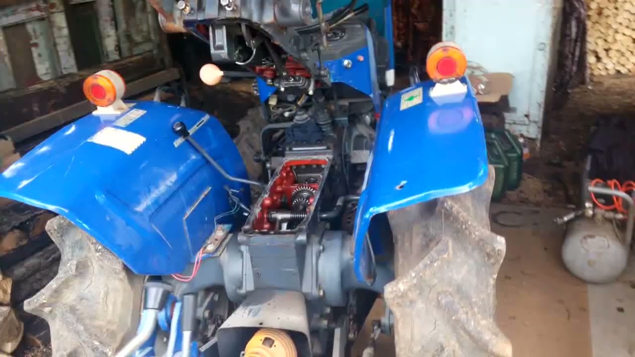 Mitsubishi D 1650 гидравлика и КПП